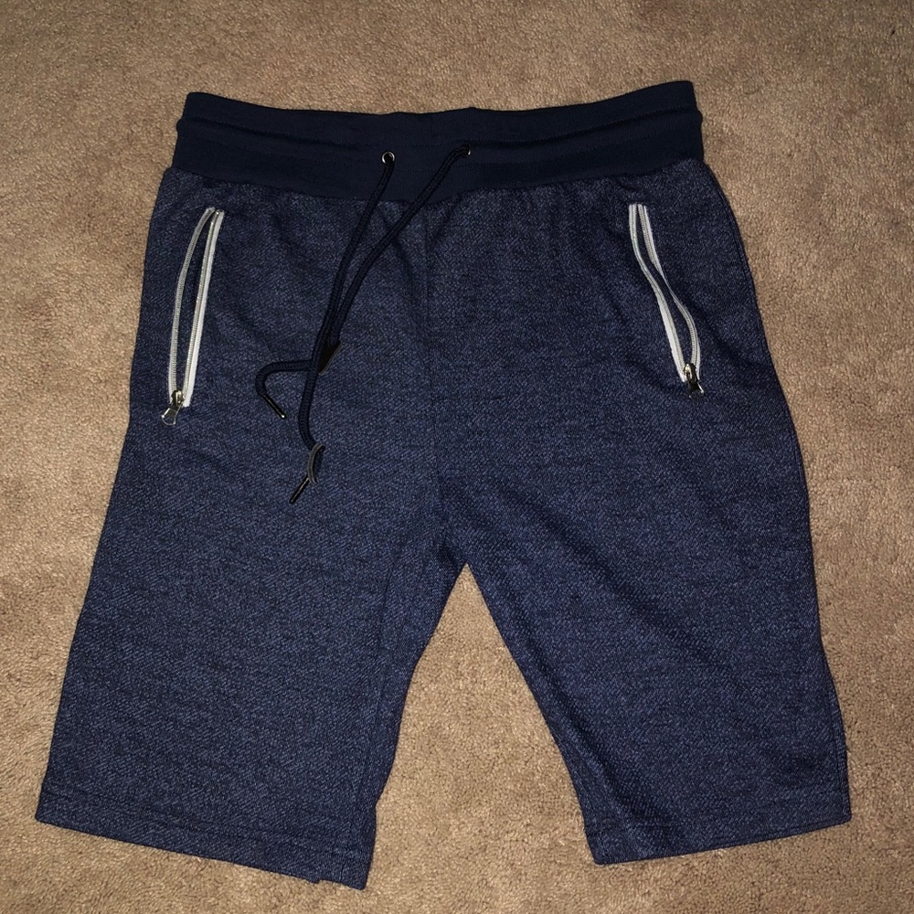 Galaxy Men’s Jogger Shorts Size Large